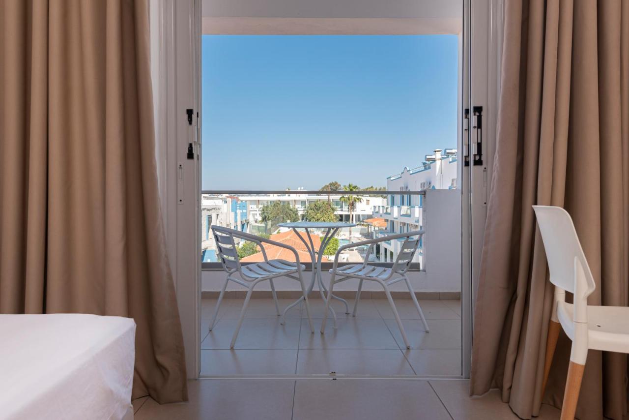 Aegean Blu Hotel & Apartments Kos Town Exterior photo